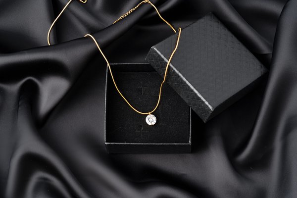 Collier pearlora : styles variés pour tous les goûts